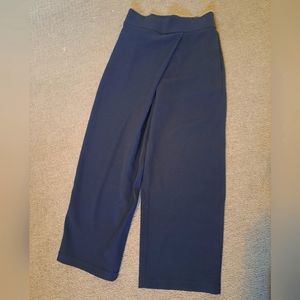 Lululemon wide legged pants